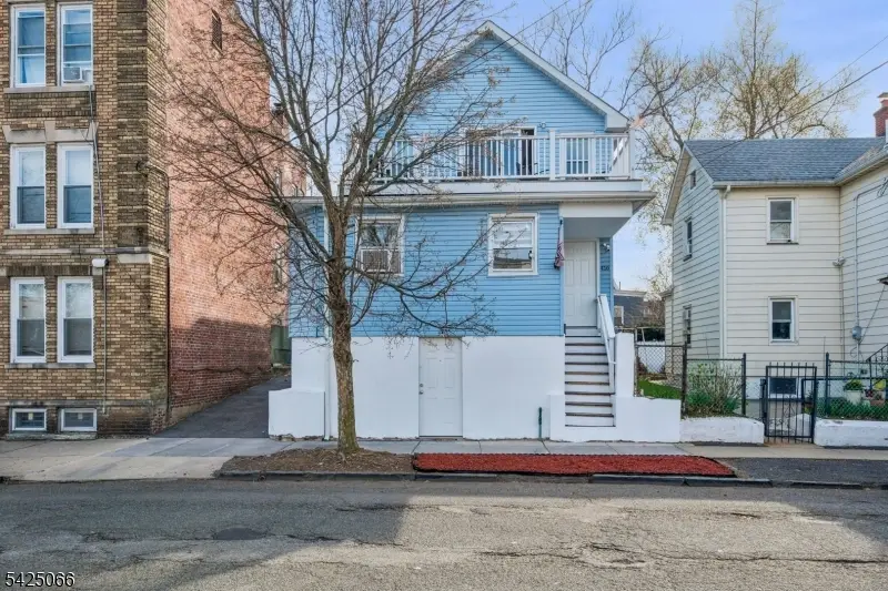 416 Frankfort St, City Of Orange, NJ 07050 - #2