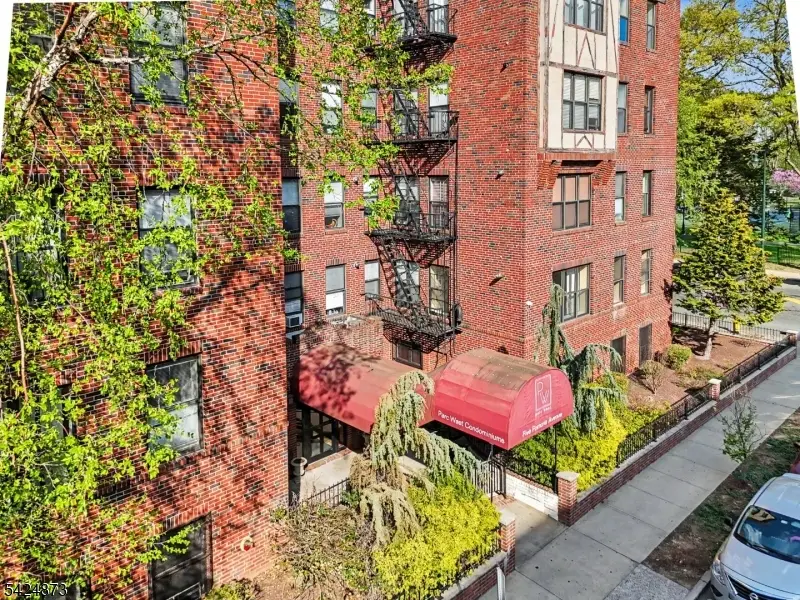 5 Pomona Ave #2B, Newark, NJ 07112 - #2