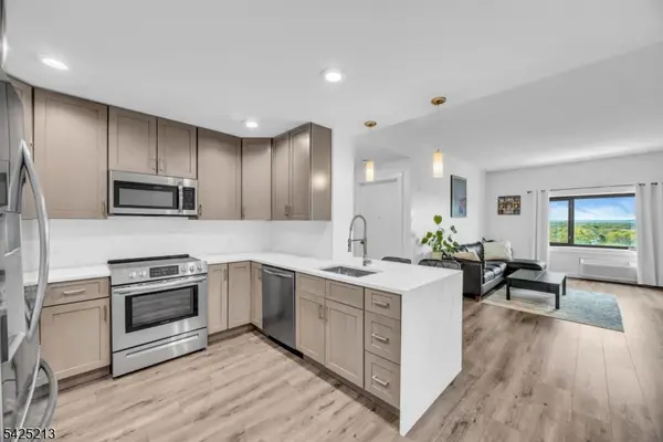 1 Carriage City Plz, Rahway City, NJ 07065