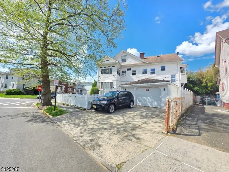 747 Canton St, Elizabeth, NJ 07202 - #1