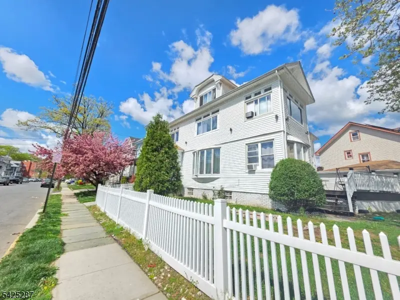 747 Canton St, Elizabeth, NJ 07202 - #3