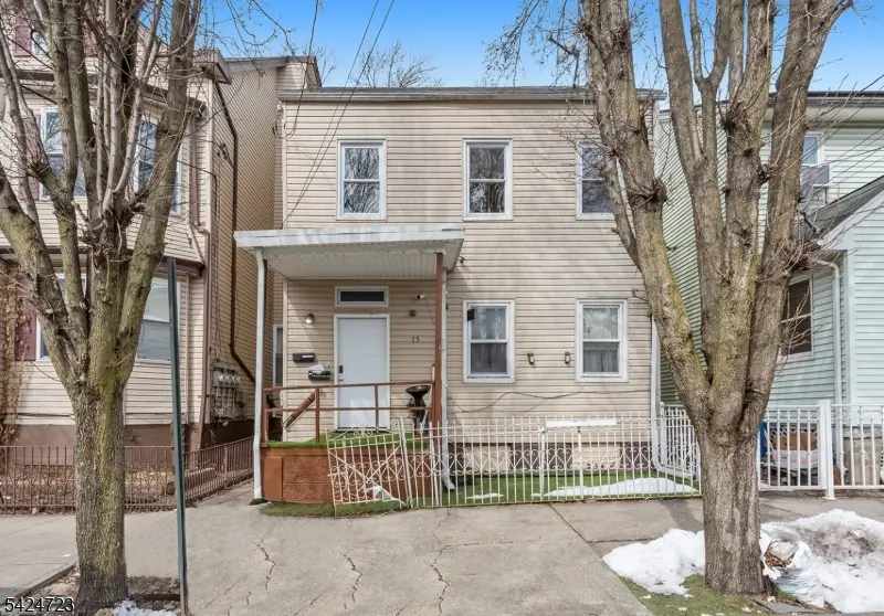 75 Garfield Ave, Paterson, NJ 07522 - #1