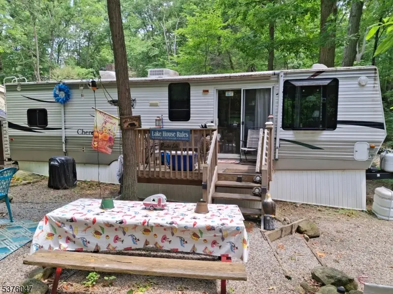 1 Pine Park, Byram, NJ 07821 - #1