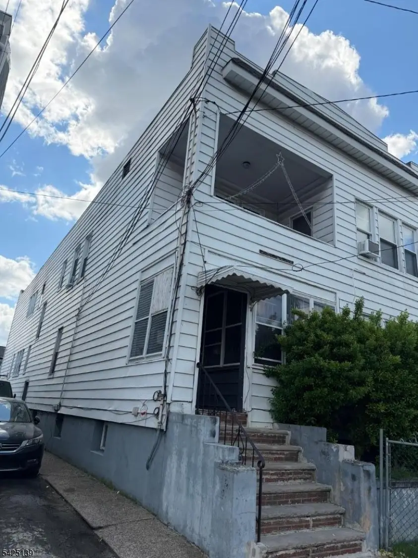 447-449 E 27th St, Paterson, NJ 07514 - #2