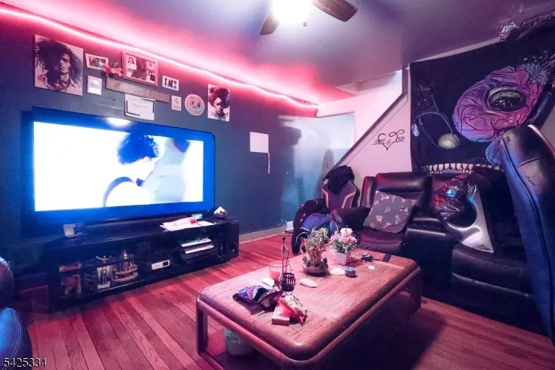 259 S 18th St, Newark, NJ 07103 - #2