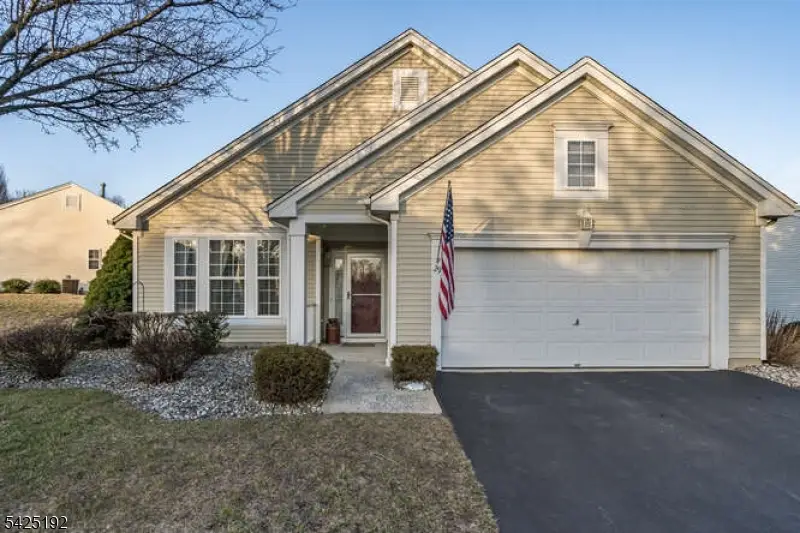 29 Victoria Dr, Brookfield, NJ 07823 - #2