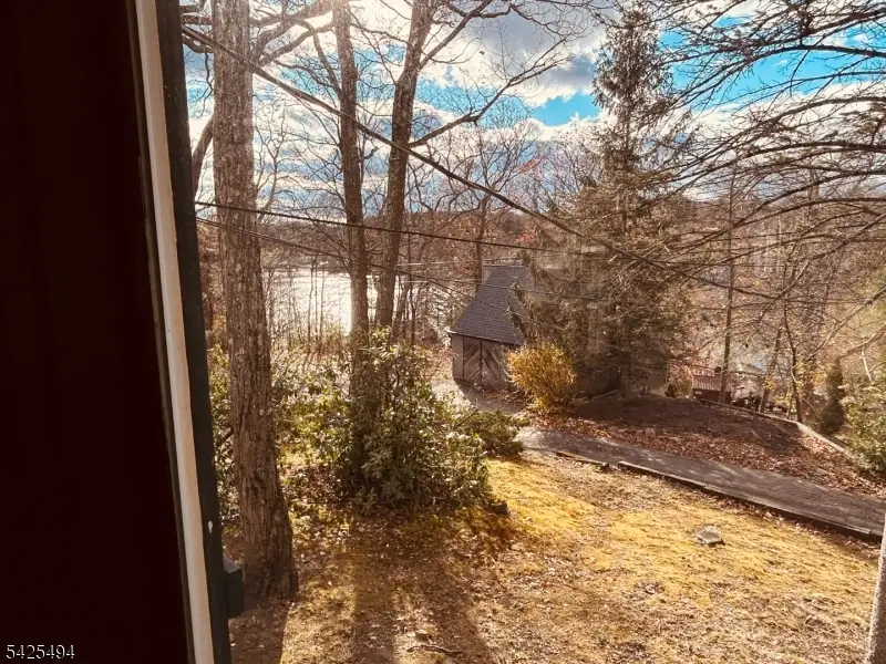 69 Lindys Dr, West Milford, NJ 07480 - #1