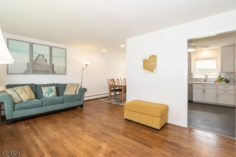 35 Sanford Dr, Randolph, NJ 07869 - #3