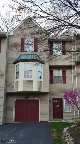 117 Pinehurst Dr, Washington, NJ 07882 - #1