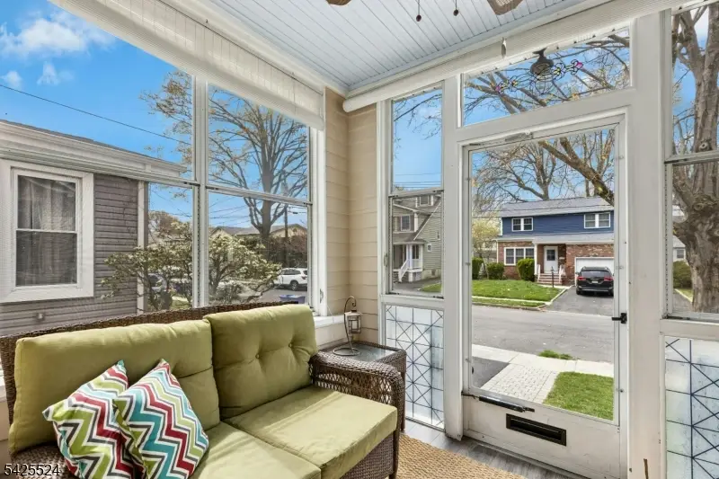 24 Windsor Pl, Cranford, NJ 07016 - #3