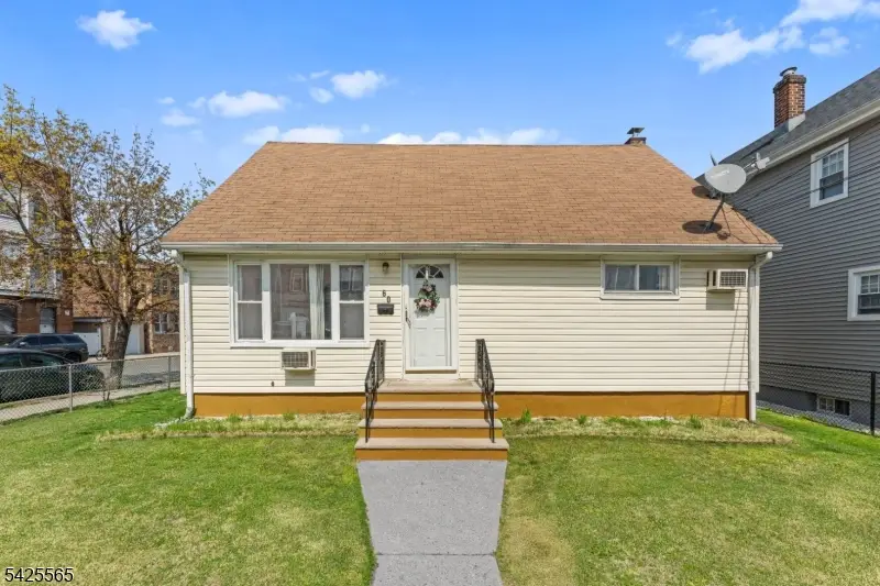 60 Hammond Ave, Passaic, NJ 07055 - #1