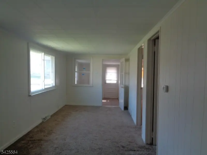 82 Castle Heights Ave, Pennsville, NJ 08070 - #3