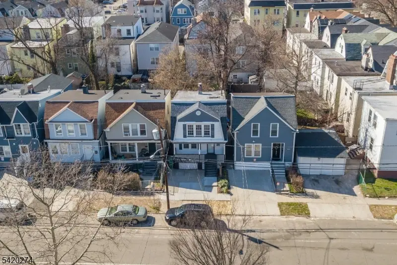 208 N 11th St, Newark, NJ 07107 - #2