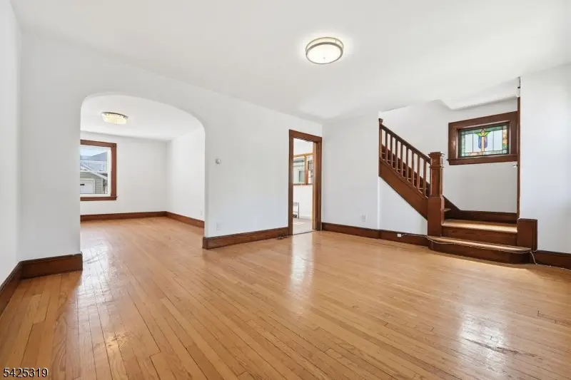 126 Garden Ave, Belleville, NJ 07109 - #2