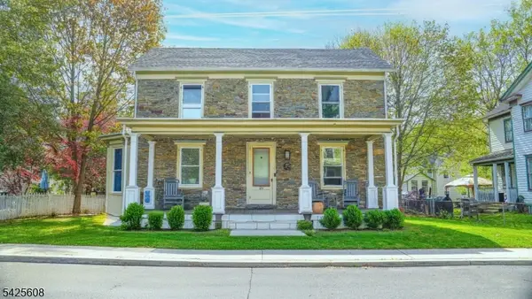 24 Green St, Milford Boro, NJ 08848