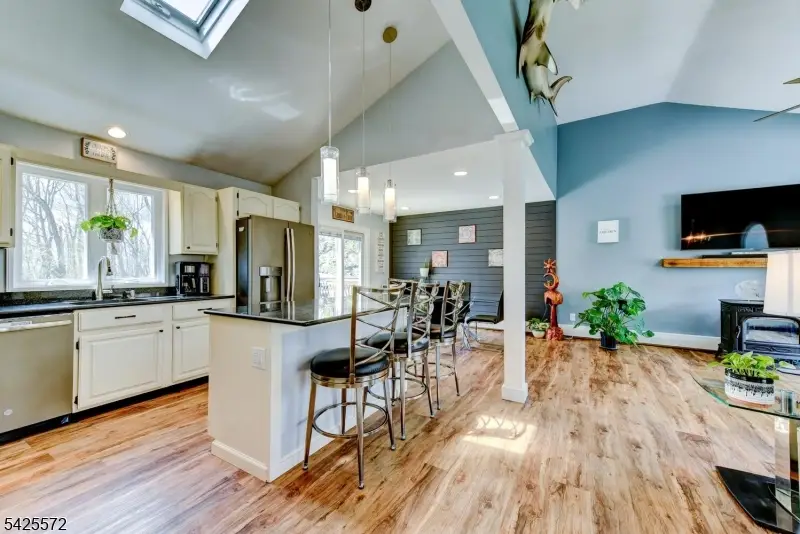 61 Lakeside Dr Nw, Vernon, NJ 07461 - #2