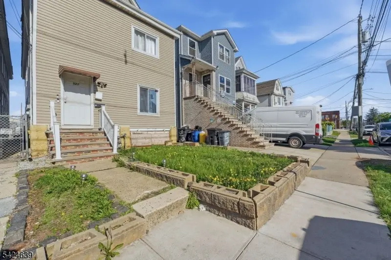 521 Maple Ave, Elizabeth, NJ 07202 - #3