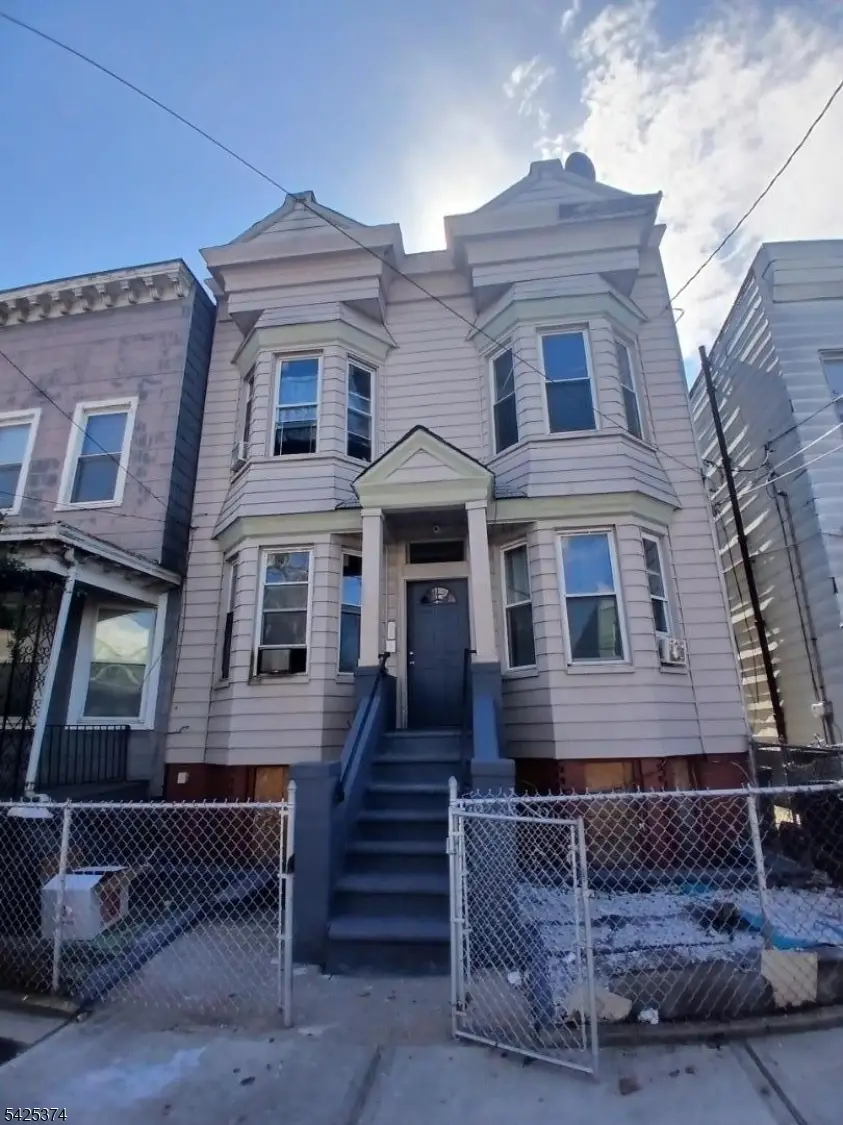 19 Stevens Ave, Jersey City, NJ 07305 - #2