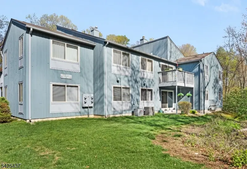 33 Drake Ln #33, Roxbury, NJ 07852 - #1