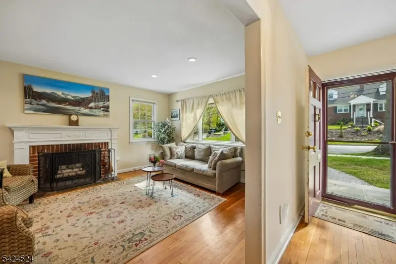 29 Lenox Ter, West Orange, NJ 07052 - #3