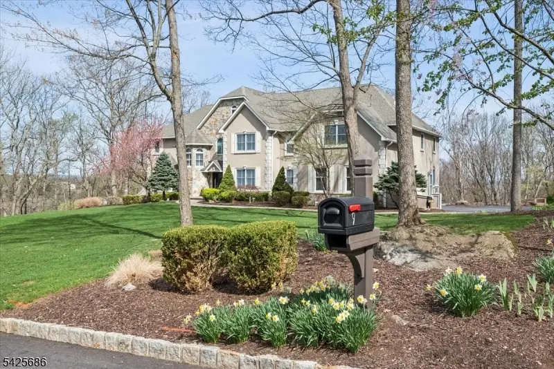 9 Mills Ridge, Sparta, NJ 07871 - #2