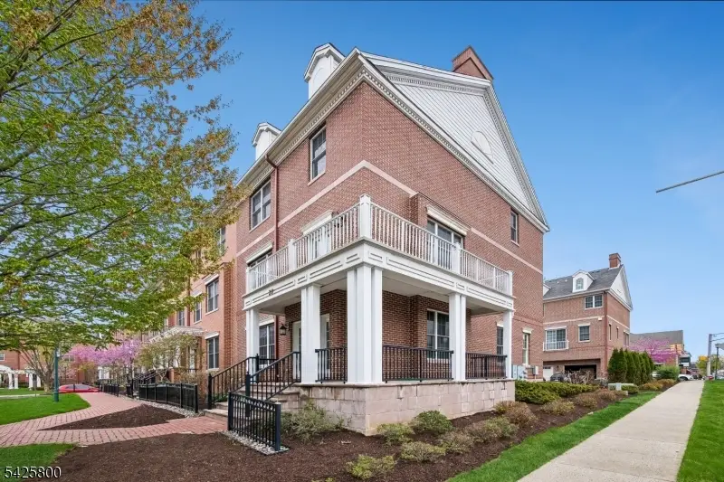 20 Gable Walk #20, Livingston, NJ 07039 - #2