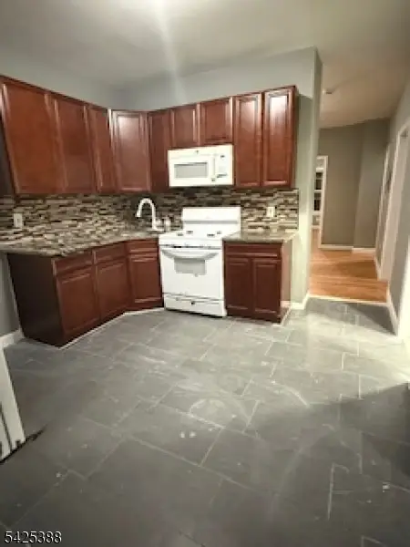 380 Halsted St, East Orange, NJ 07018 - #2