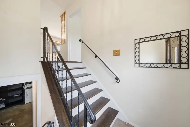 15 Sunnyhill Rd, Rockaway, NJ 07801 - #3