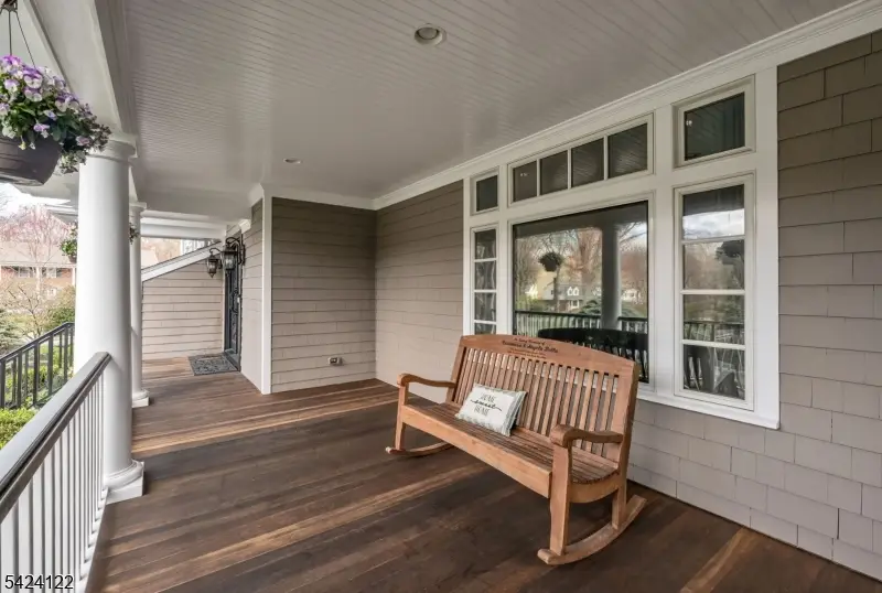 36 Clearwater Dr, Ho Ho Kus, NJ 07423 - #3