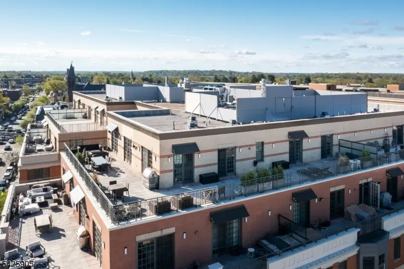 40 W Park Pl #703, Morristown, NJ 07960 - #2