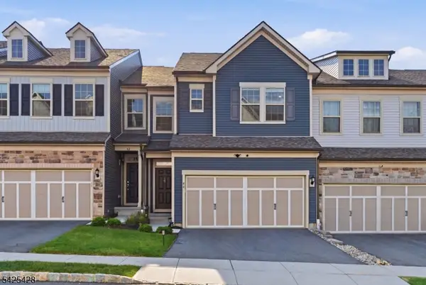 44 Dahlia Dr, Warren Twp., NJ 07059