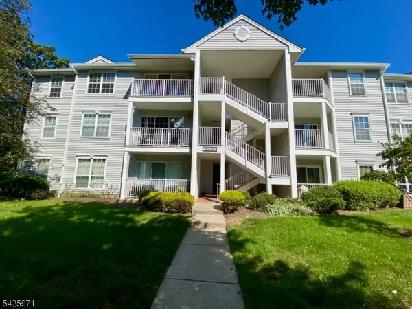 177 Rachel Ct, Franklin Twp., NJ 08823