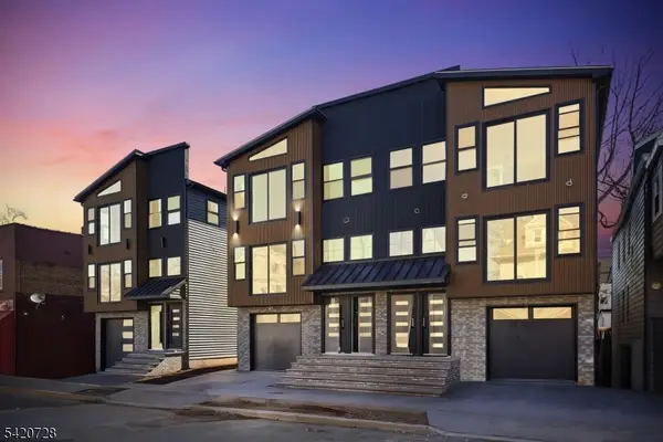 130 N 17th St, East Orange City, NJ 07017