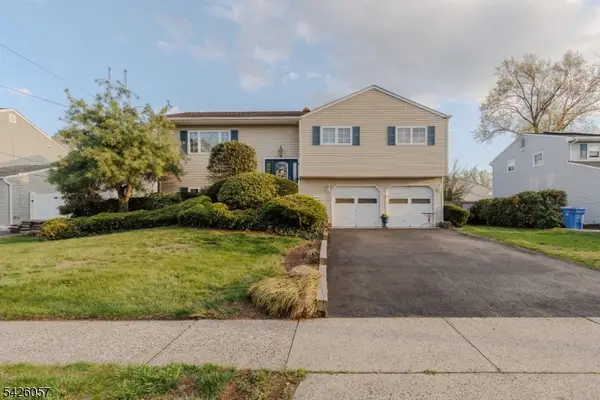 286 Harris Ave, Middlesex Boro, NJ 08846