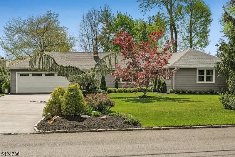 1485 Force Dr, Mountainside, NJ 07092 - #2