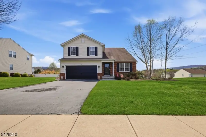 27 Lambert St, Washington, NJ 07882 - #2