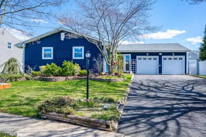 10 Wellington Ave, Port Reading, NJ 07064 - #1