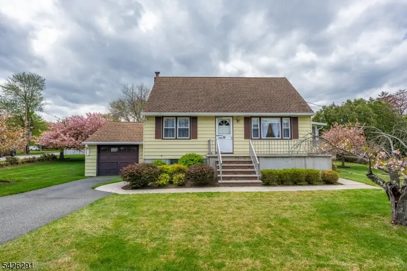 1045 Preakness Ave, Preakness, NJ 07470 - #1