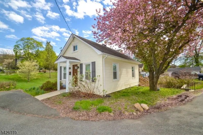 4 W Lincoln Ave, Rockaway, NJ 07866 - #3