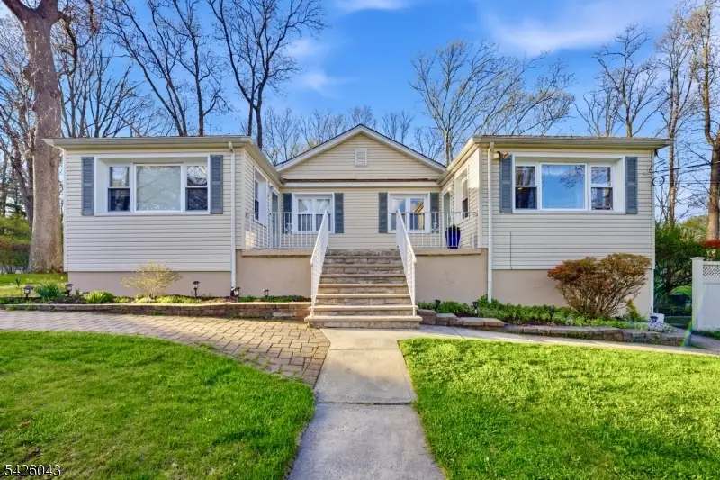 7 Valley Rd, Randolph, NJ 07869 - #1