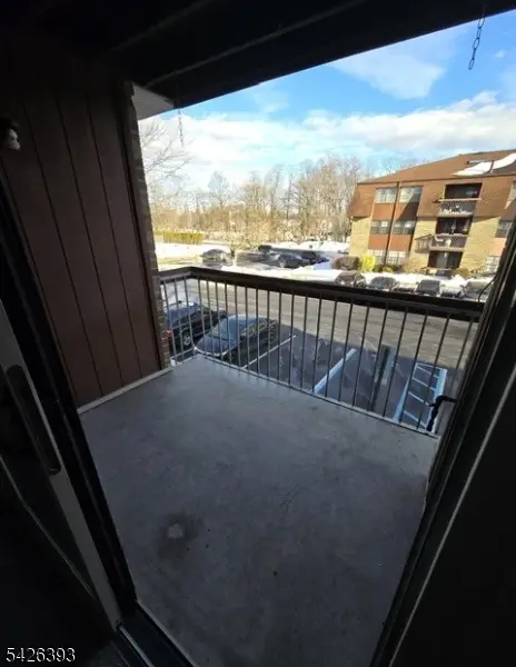 198B Sierra Ct, Woodbridge Twp., NJ 07095