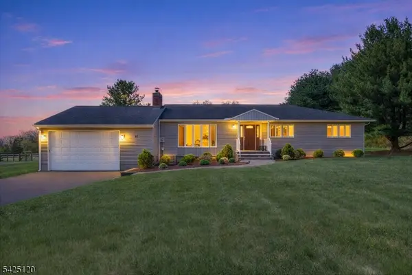 33 Hog Hollow Rd, Alexandria Twp., NJ 08867