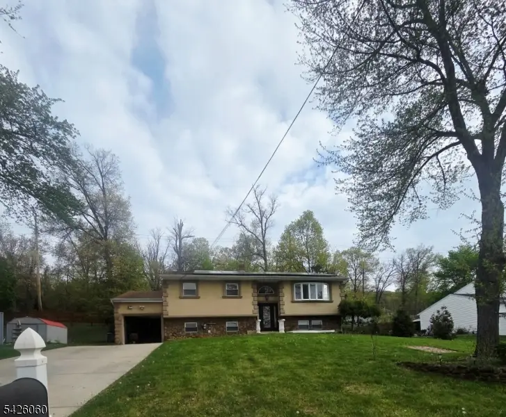 65 Shady Ln, Martinsville, NJ 08805 - #1