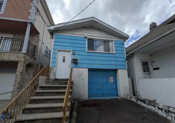 1437 Gehr Pl, North Bergen Twp., NJ 07047