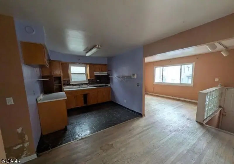 1437 Gehr Pl, North Bergen, NJ 07047 - #2