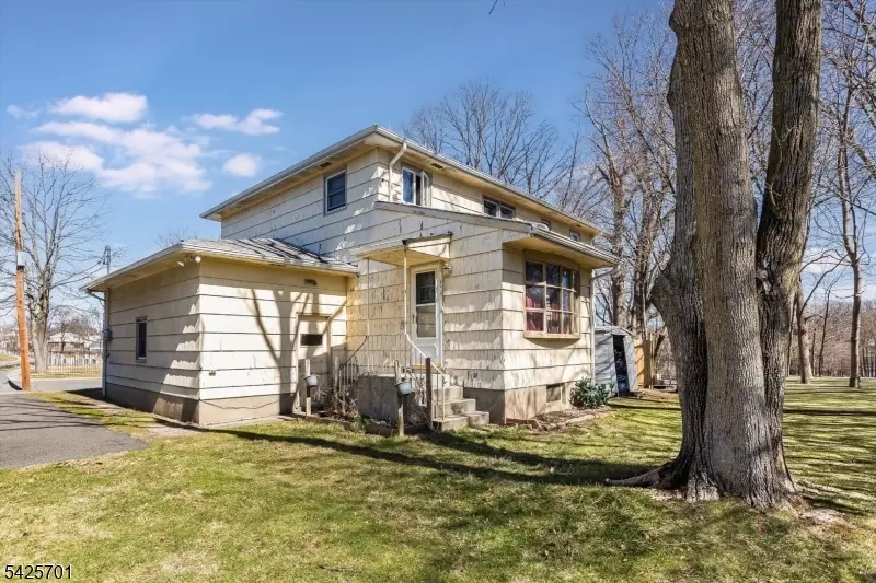 89 Division St, Bloomfield, NJ 07003 - #3