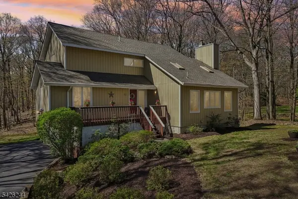 53 Lee Hill Rd, Byram Twp., NJ 07821