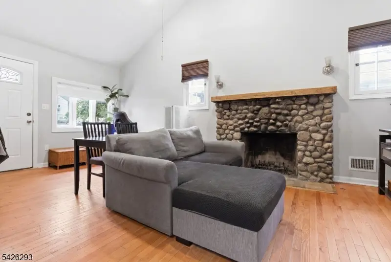 86 Hiawatha Blvd, Lake Hiawatha, NJ 07034 - #2