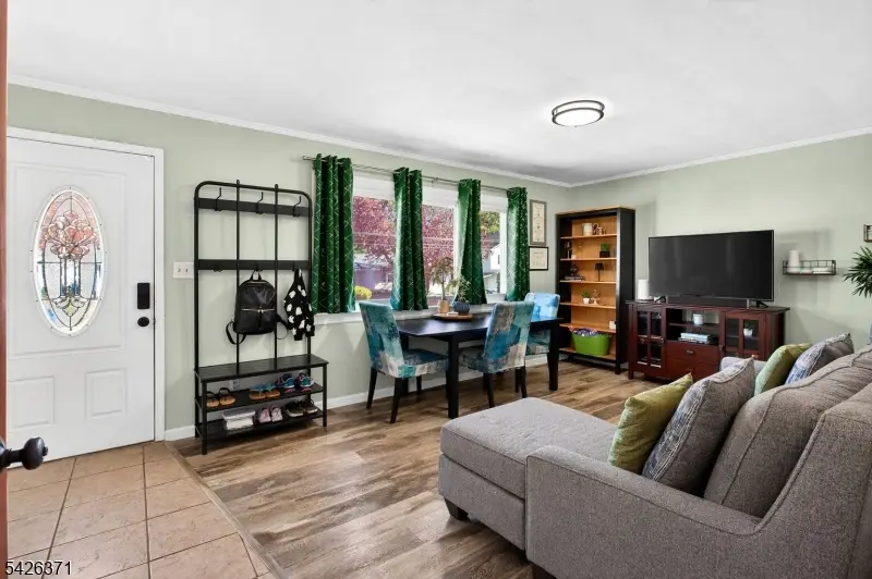 43 Buttonwood Dr, Parlin, NJ 08859 - #2