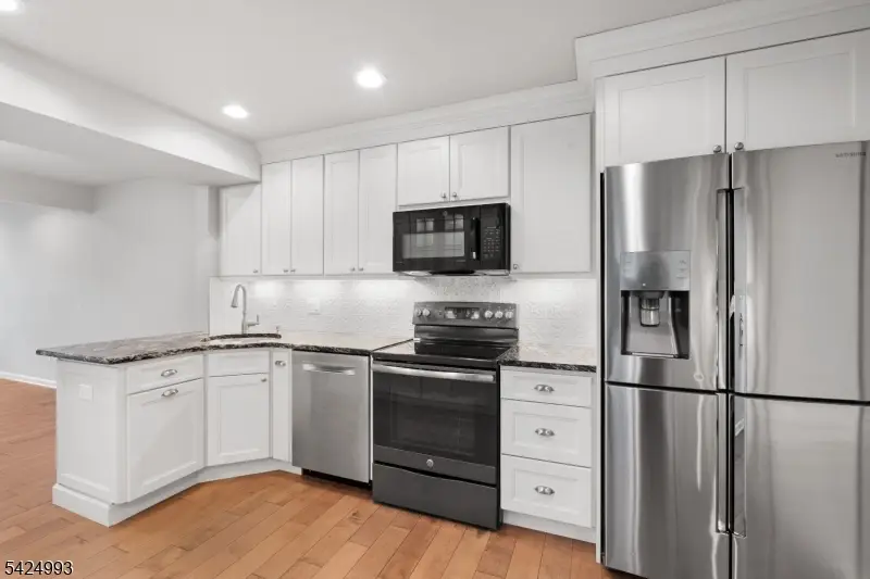 90 Stone Run Rd, The Hills, NJ 07921 - #2